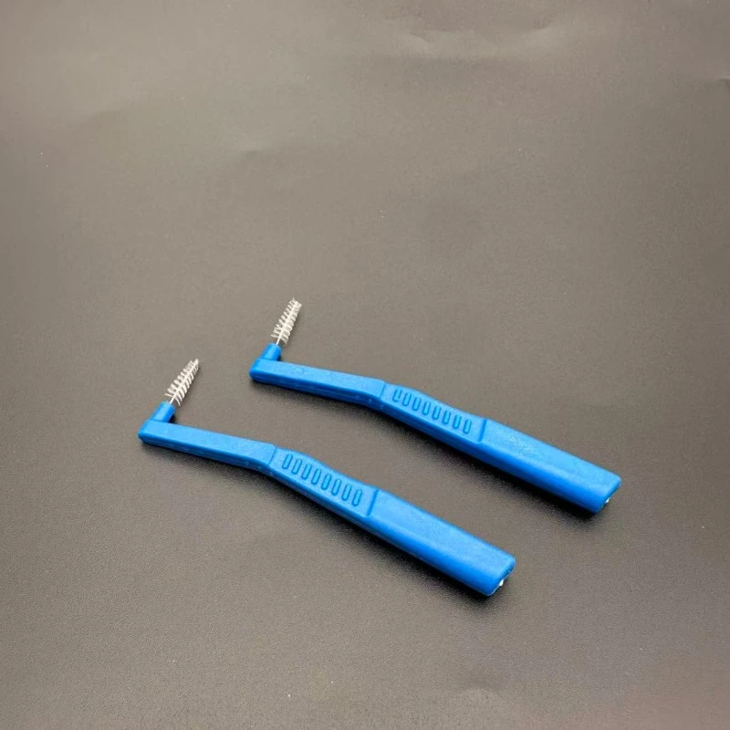 Curved Interdental Brush Curved Interdental Brush