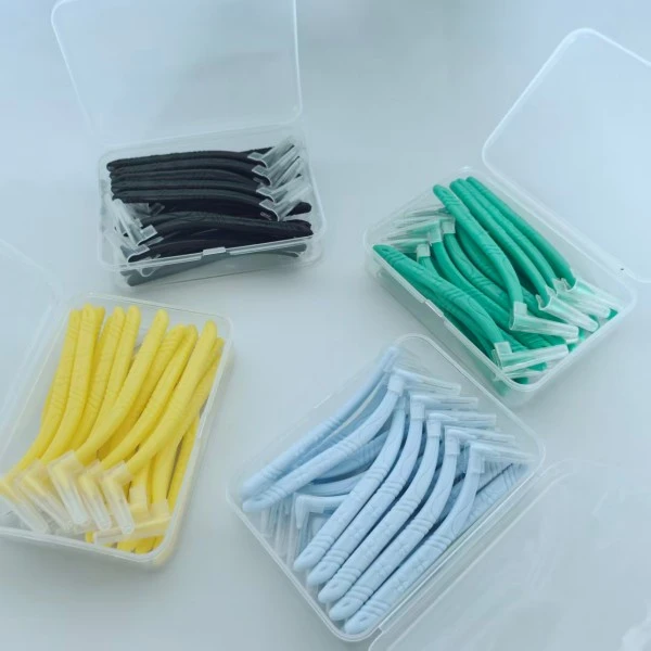 Curved Interdental Brush Curved Interdental Brush